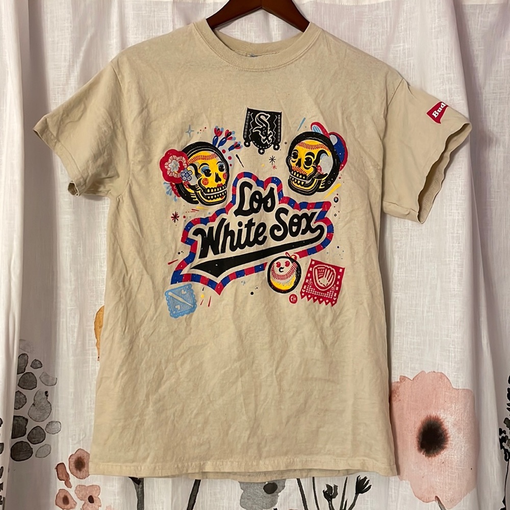 Chicago White Sox “Los White Sox” Dio de Muertos Ballpark 2021 Giveaway Shirt- M